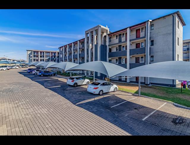 2 BEDROOM APARTMENT FOR SALE IN FLEURHOF